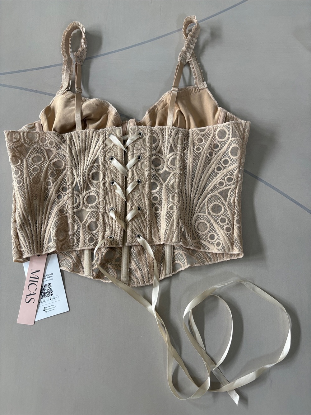 Beige Lace Bustier Crop Top with Sculpted Cups - Women - Picture 3 of 3